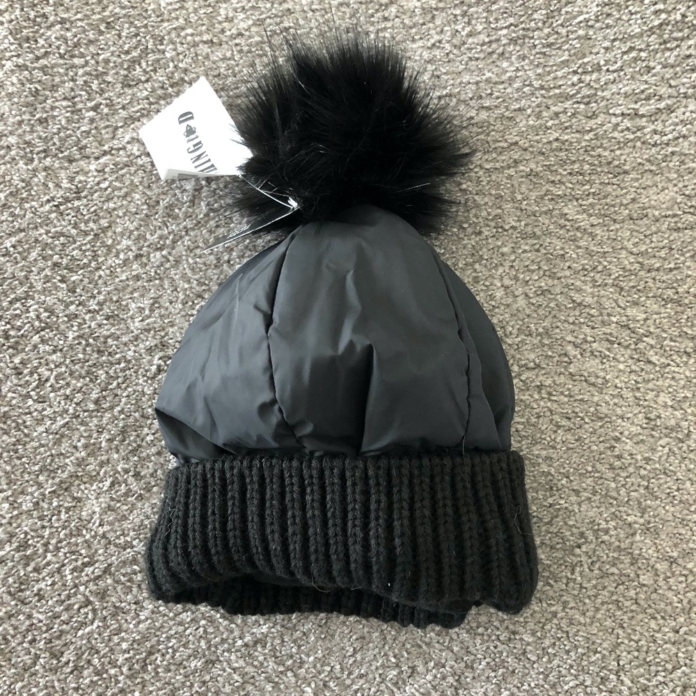 NEW Unhinged Winter Hat